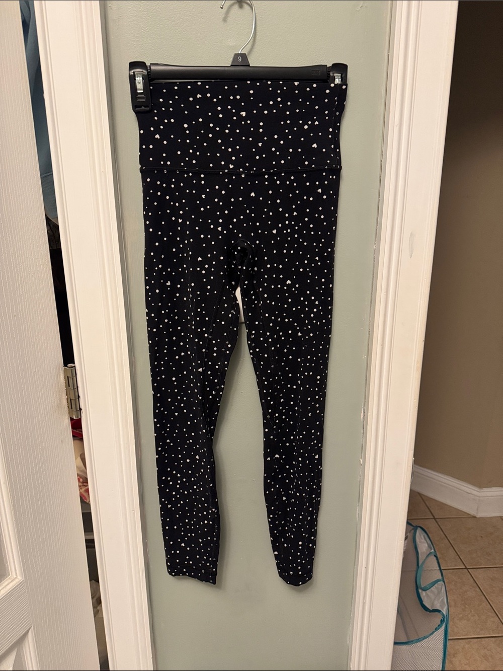 Lululemon heart/ polkadot leggings